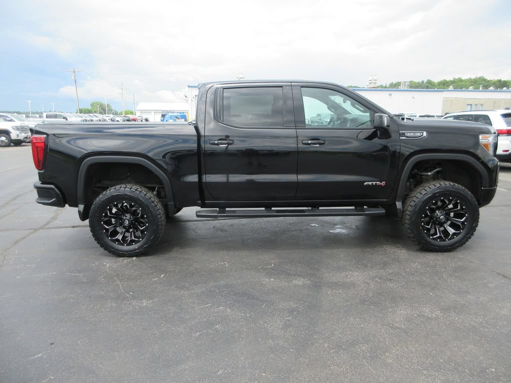 Used 2019 GMC Sierra 1500 AT4 w/ AT4 Premium Package AWD/4WD image 4