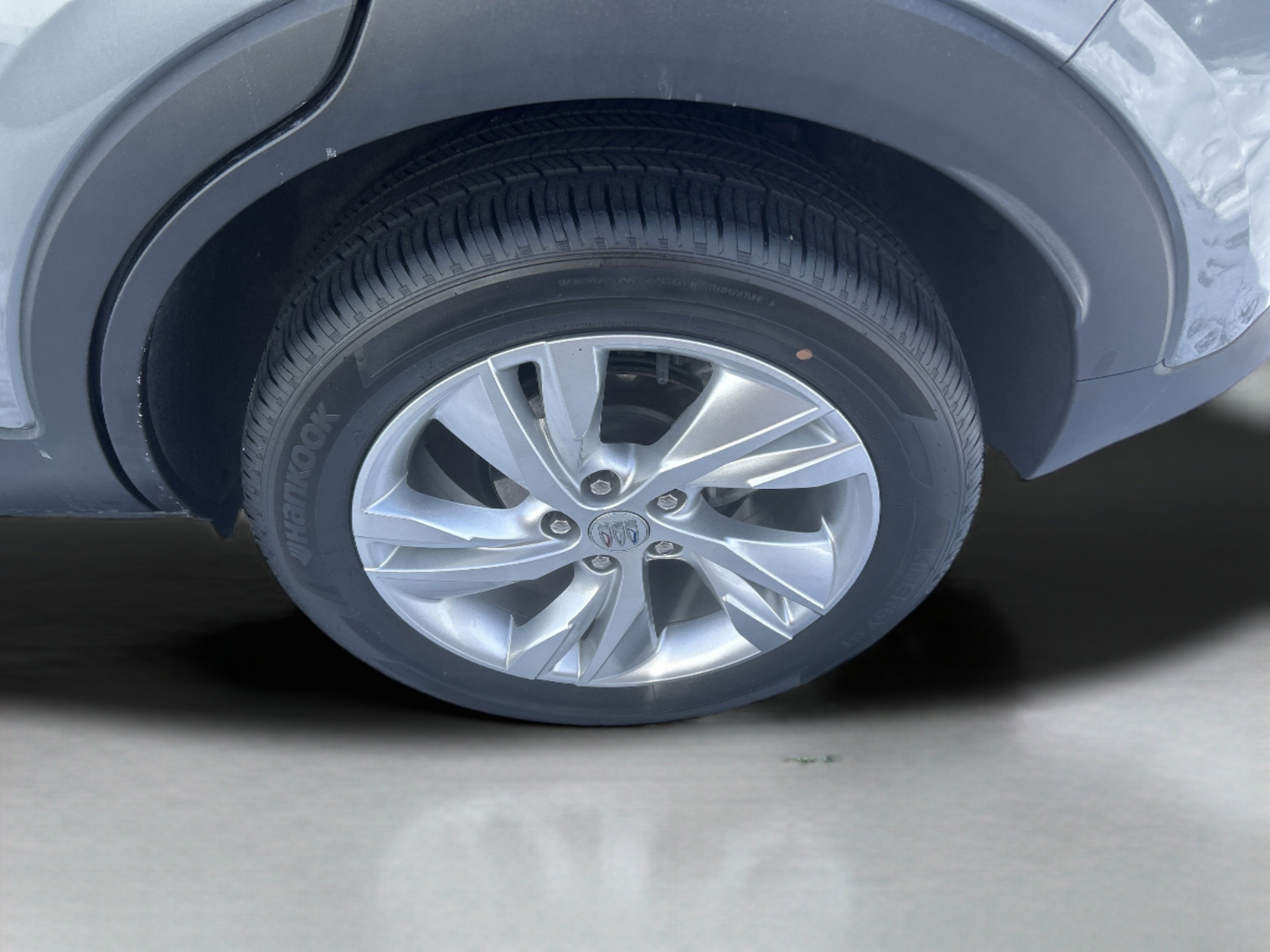 Used 2024 Buick Encore GX Preferred image 8