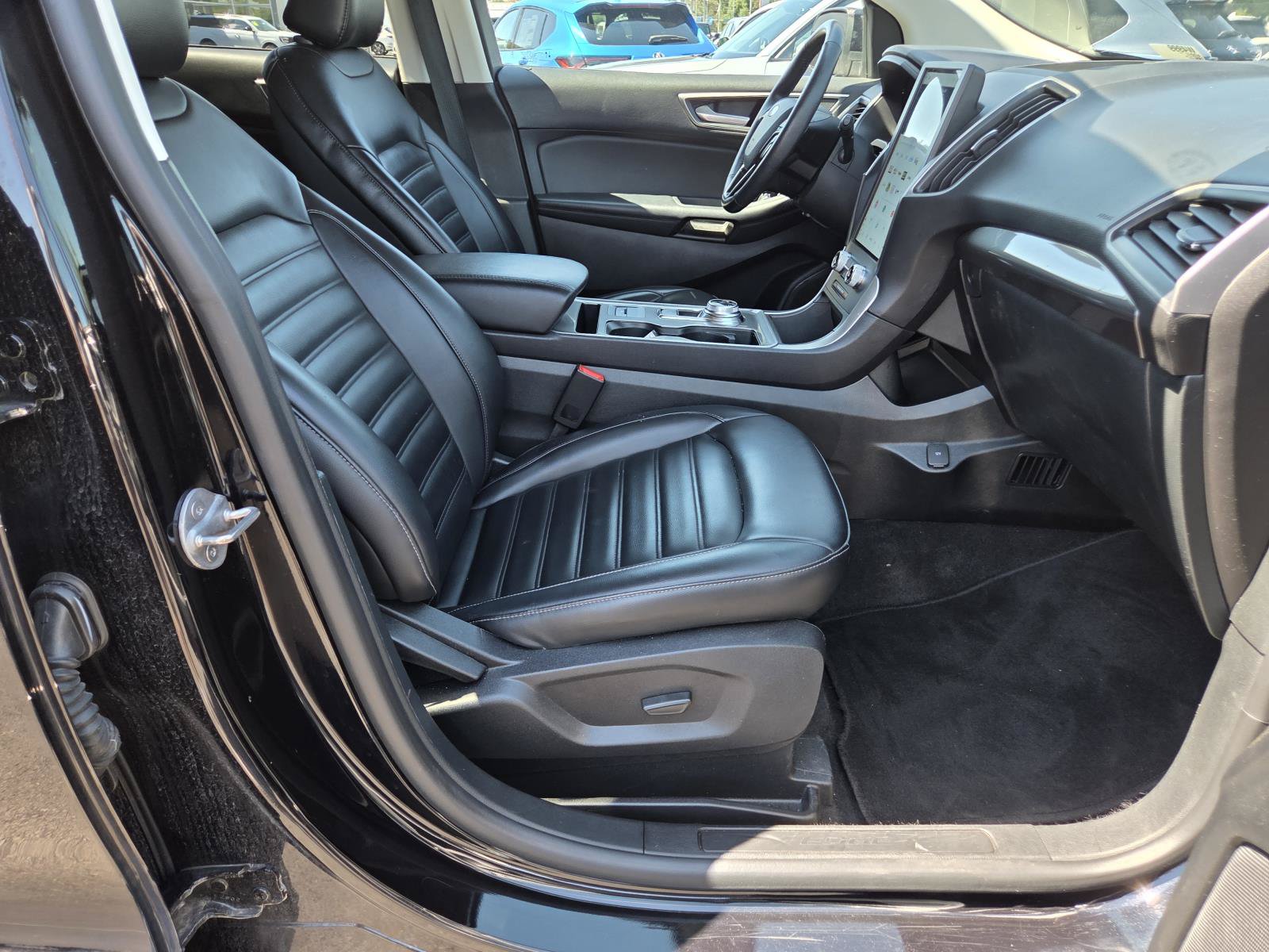 Used 2024 Ford Edge SEL AWD/4WD image 21