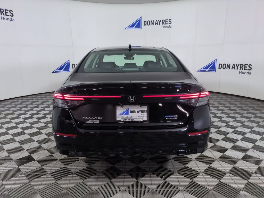 Certified 2025 Honda Accord Touring image 5