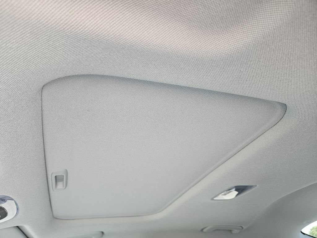New 2026 Hyundai Elantra Limited FWD image 26