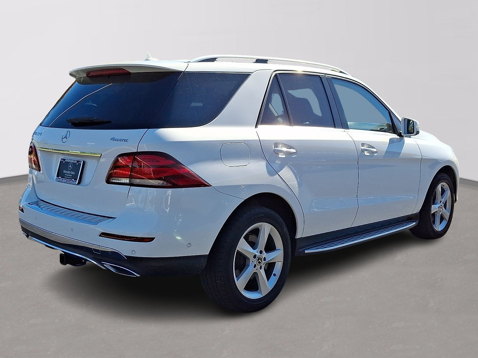 Certified 2018 Mercedes-Benz GLE 350 4MATIC image 4