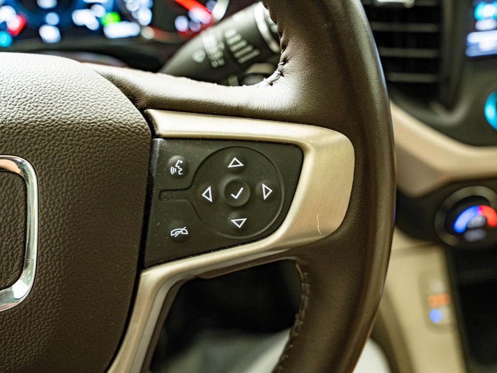 Used 2019 GMC Acadia Denali w/ Technology Package AWD/4WD image 29