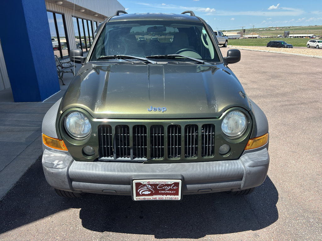 Used 2007 Jeep Liberty Sport AWD/4WD image 3