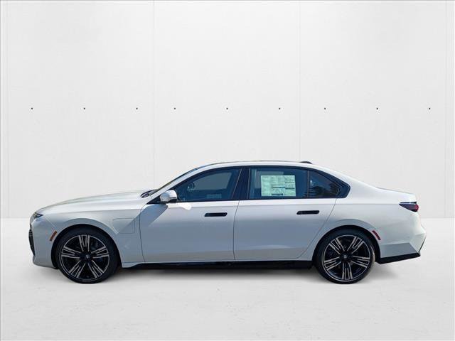 New 2026 BMW 750e xDrive w/ Premium Package image 9
