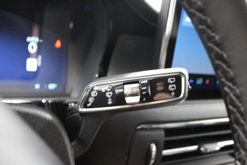 New 2026 Lincoln Corsair Premiere image 39