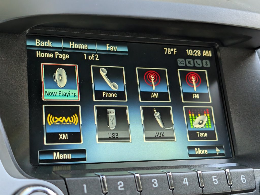 Used 2017 Chevrolet Equinox LS FWD image 28