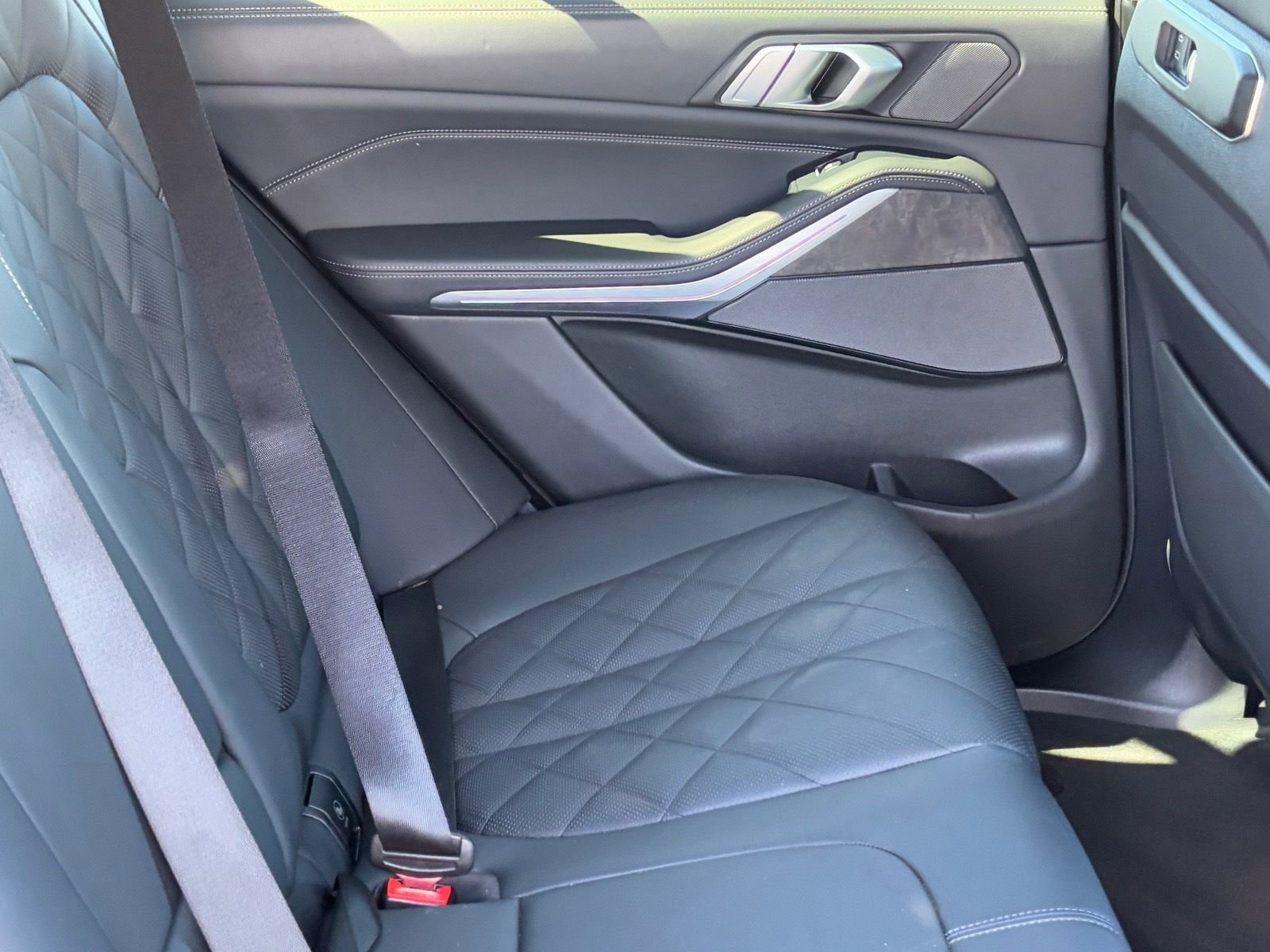 Used 2024 BMW X5 sDrive40i image 11