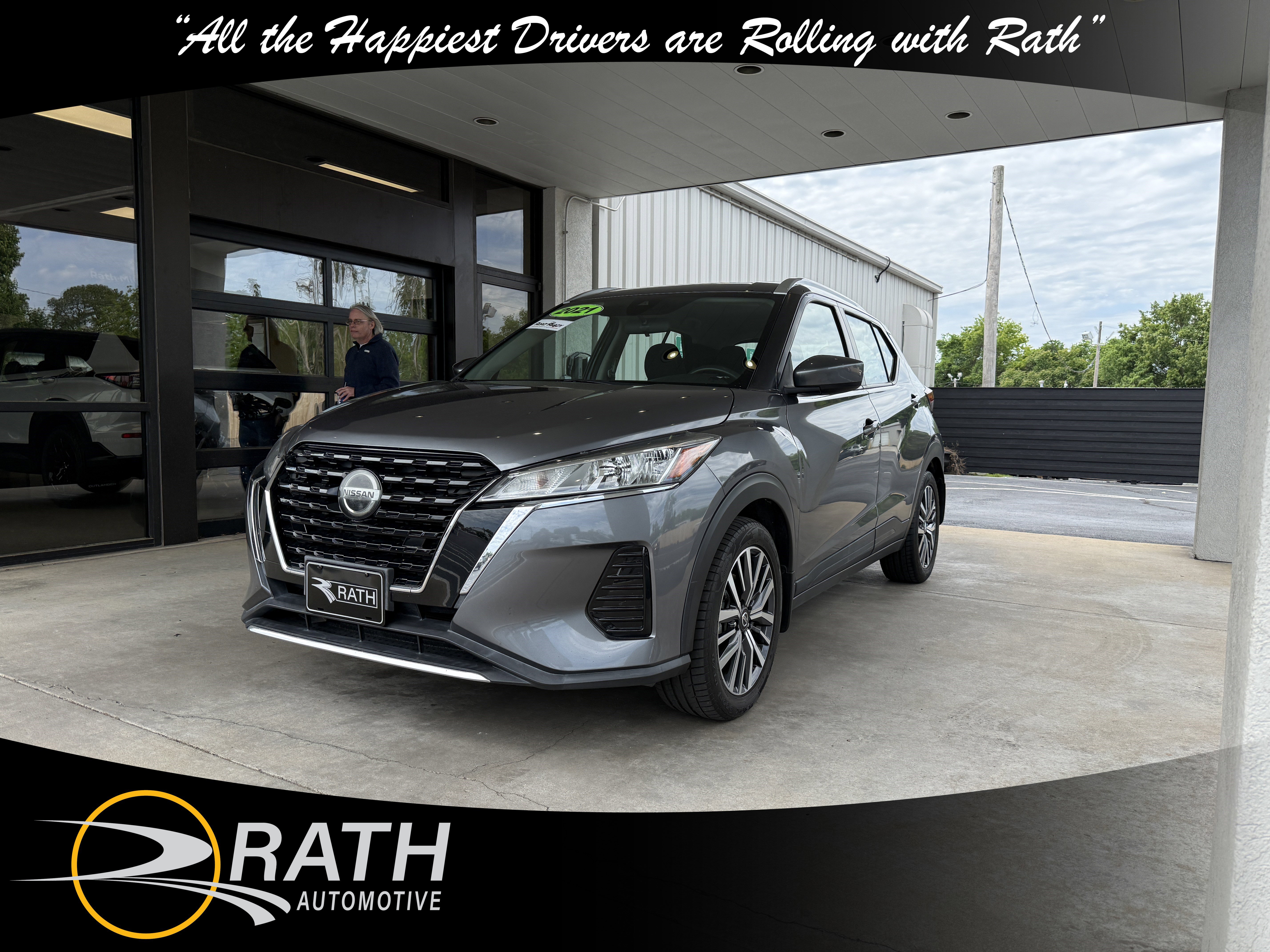 Used 2021 Nissan Kicks SV FWD image 4