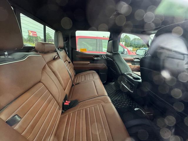 Used 2024 GMC Sierra 1500 Denali Ultimate AWD/4WD image 5