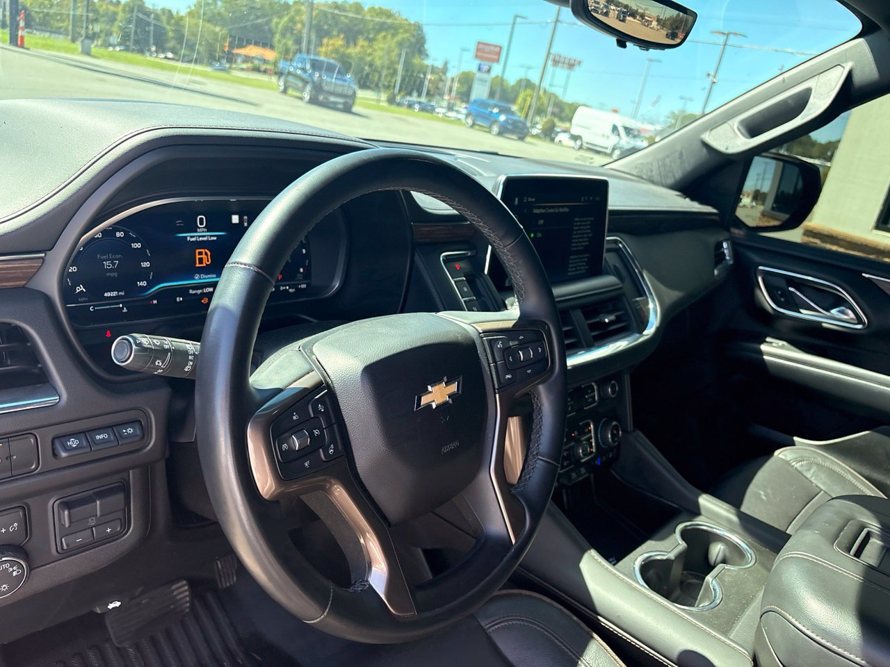 Used 2023 Chevrolet Tahoe High Country w/ Premium Package RWD image 4
