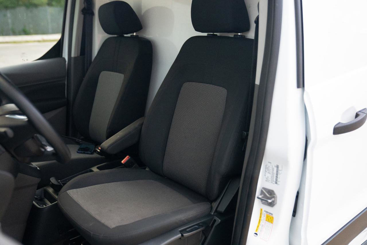 Used 2022 Ford Transit Connect XL image 26