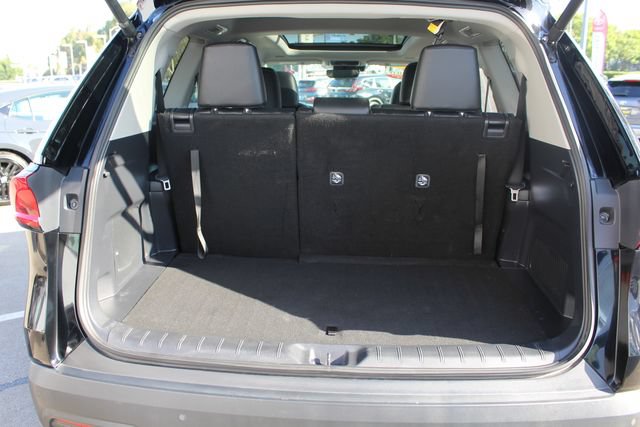 Certified 2025 Toyota Grand Highlander AWD image 24