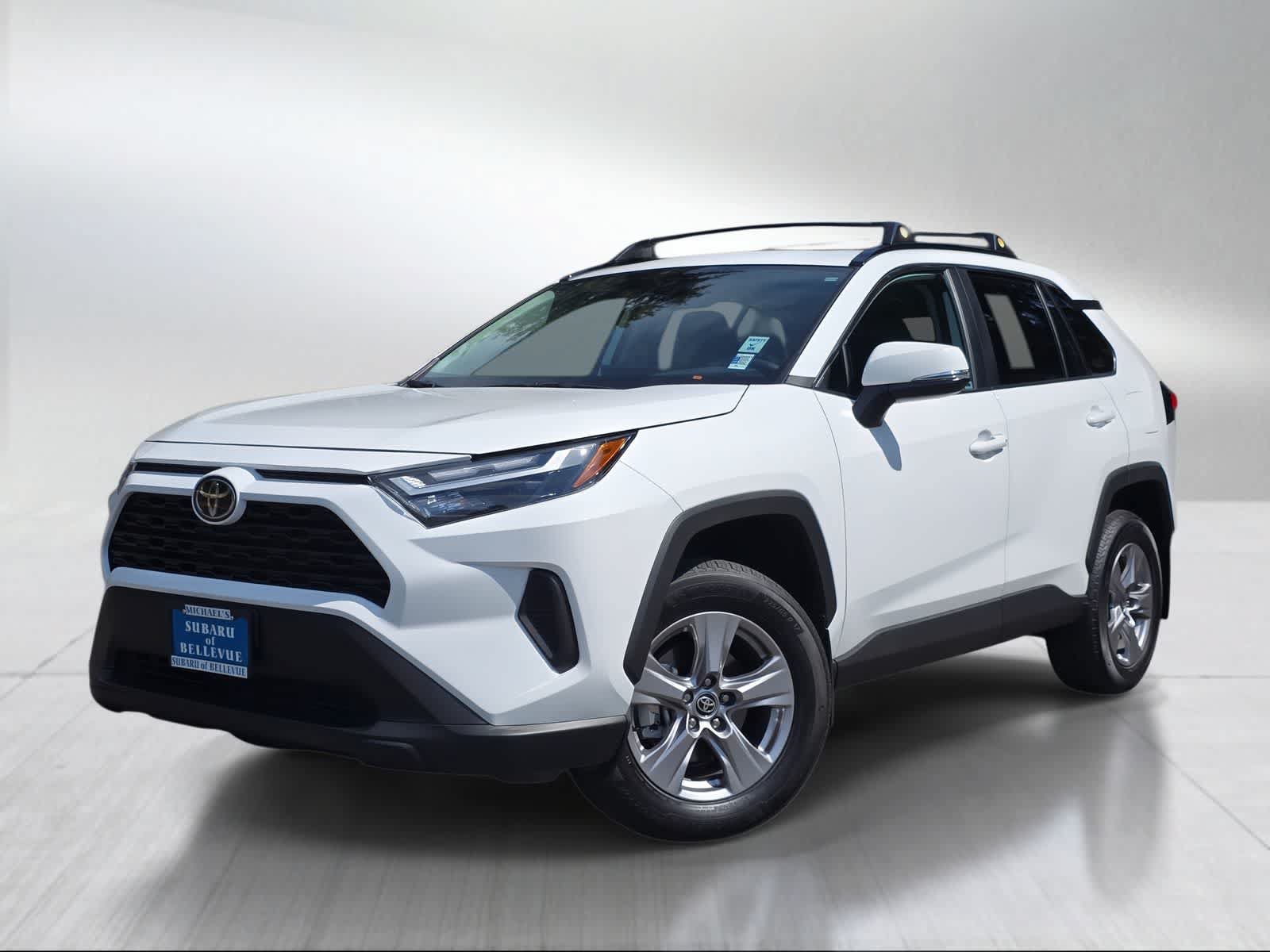 Used 2025 Toyota RAV4 XLE w/ Convenience Package AWD/4WD image 1