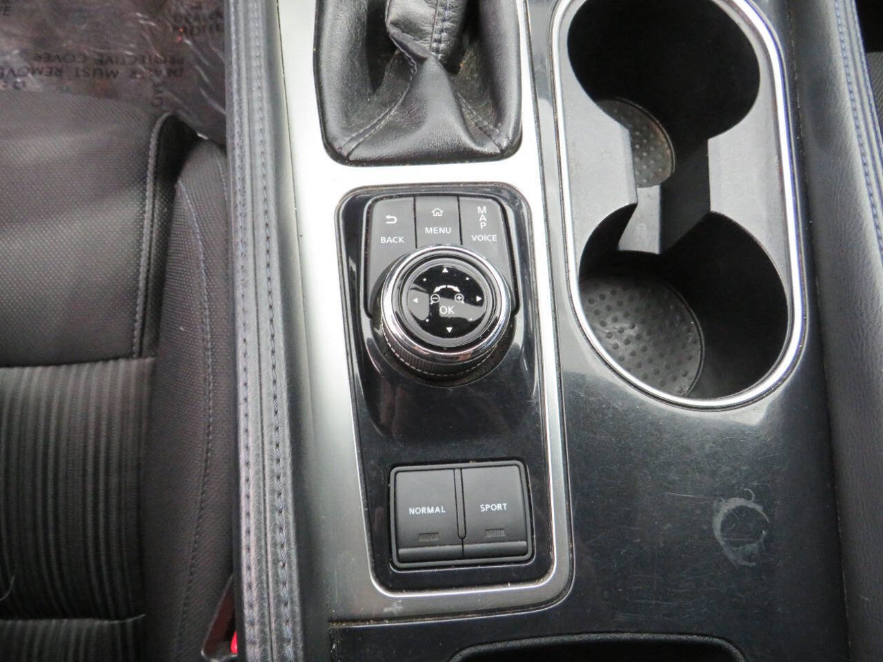 Used 2017 Nissan Maxima 3.5 S image 21