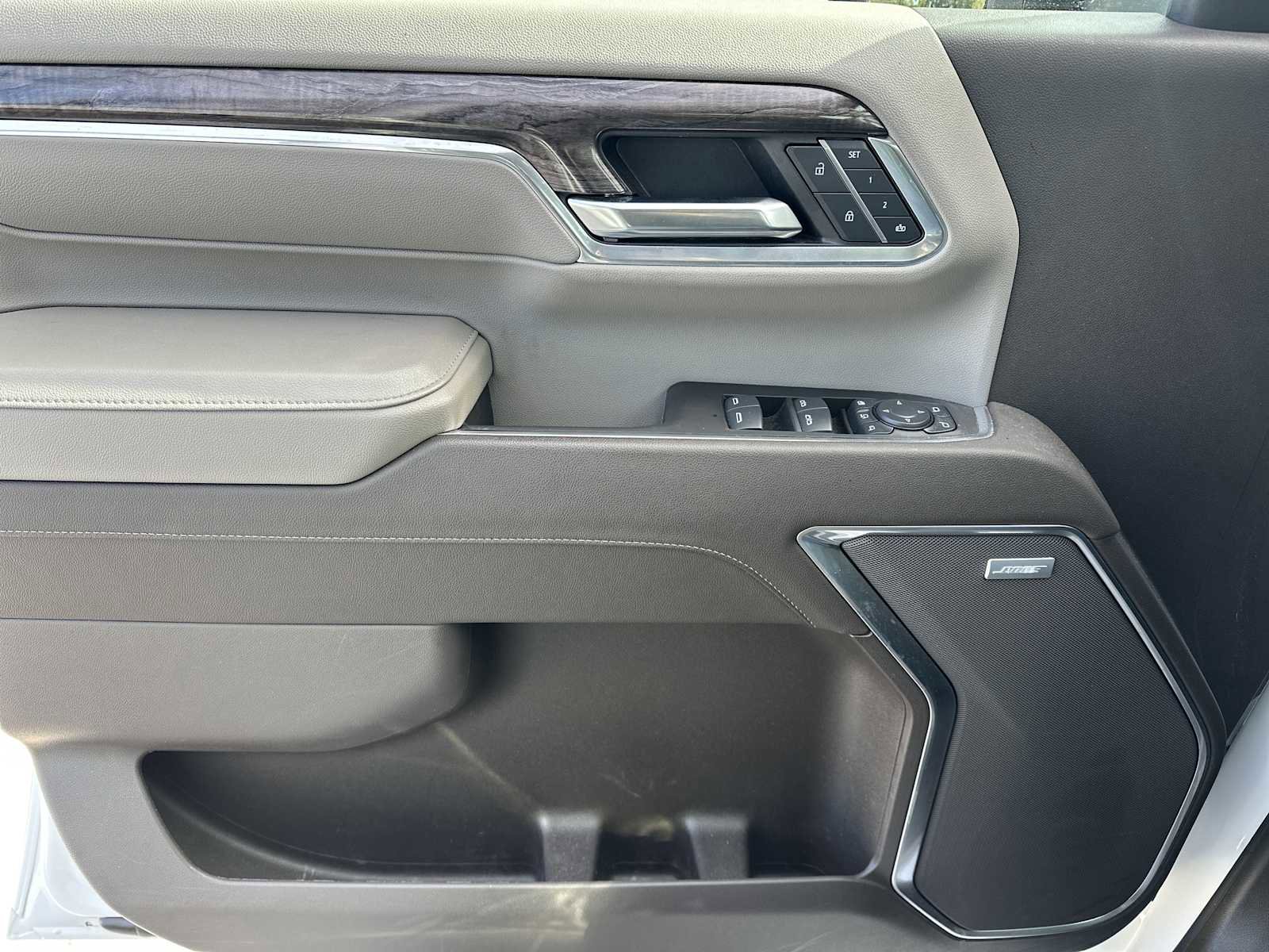 Used 2025 Chevrolet Silverado 2500 LTZ w/ Z71 Chrome Sport Edition image 24