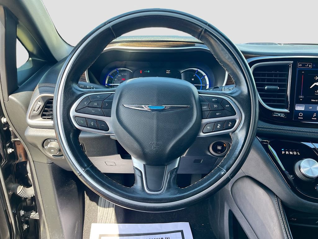 Used 2021 Chrysler Pacifica Pinnacle FWD image 11