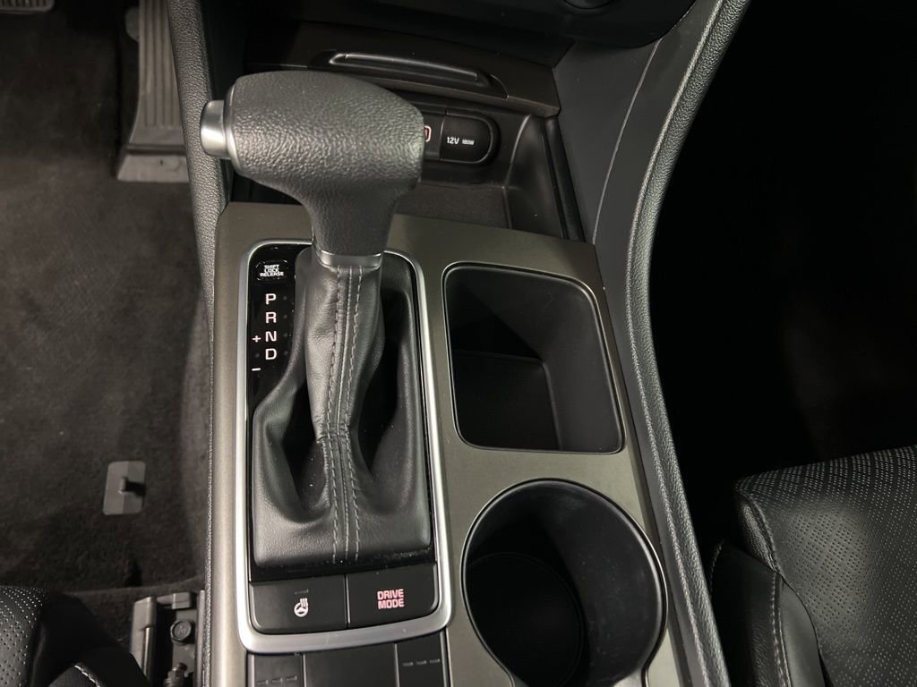 Used 2020 Kia Optima SE image 16