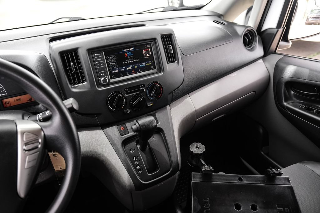 Used 2021 Nissan NV200 S w/ Back Door Glass Package FWD image 18
