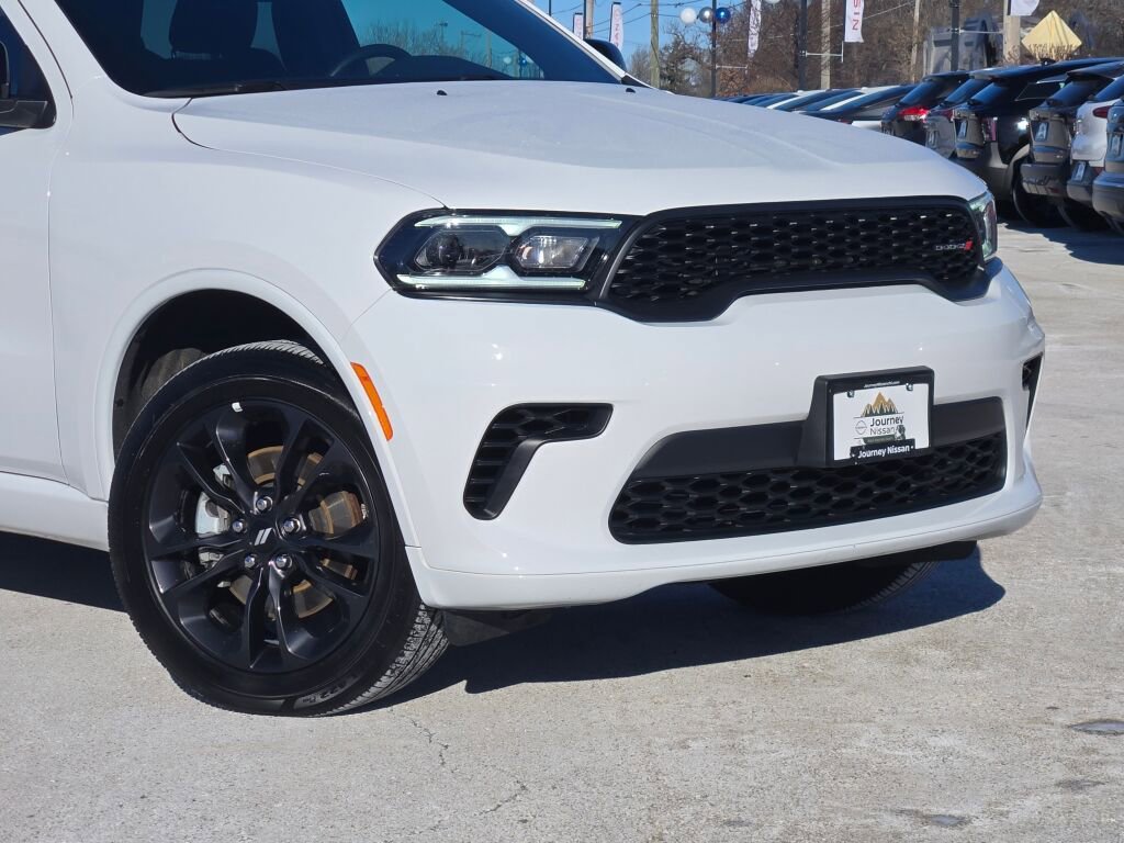 Used 2025 Dodge Durango GT image 2
