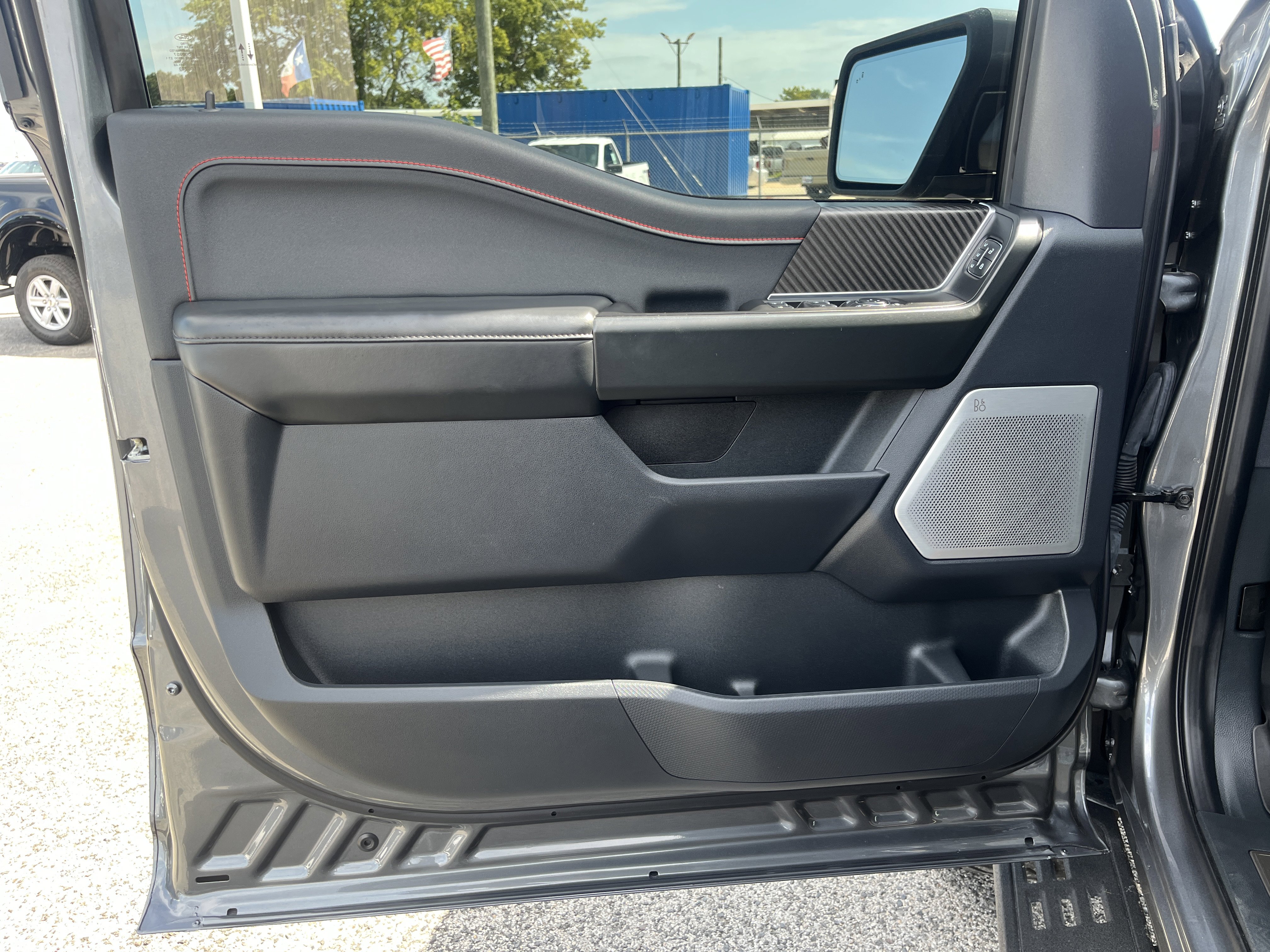 Used 2024 Ford F150 Raptor AWD/4WD image 13