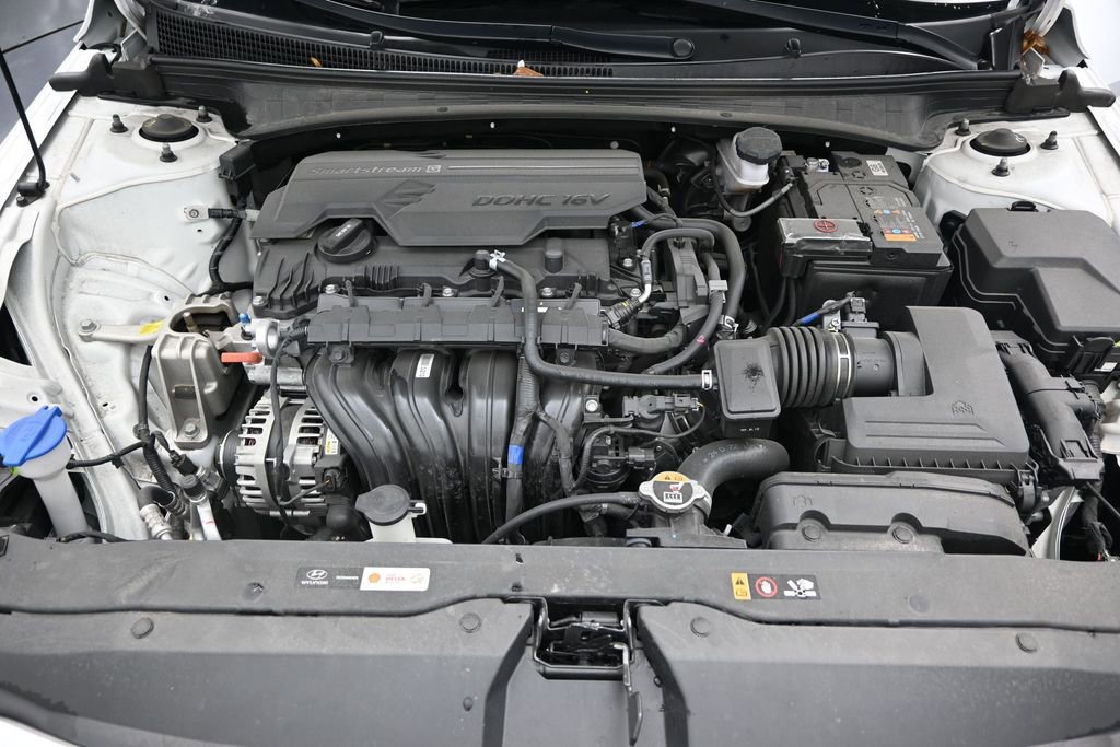 Used 2024 Hyundai Elantra SEL FWD image 12