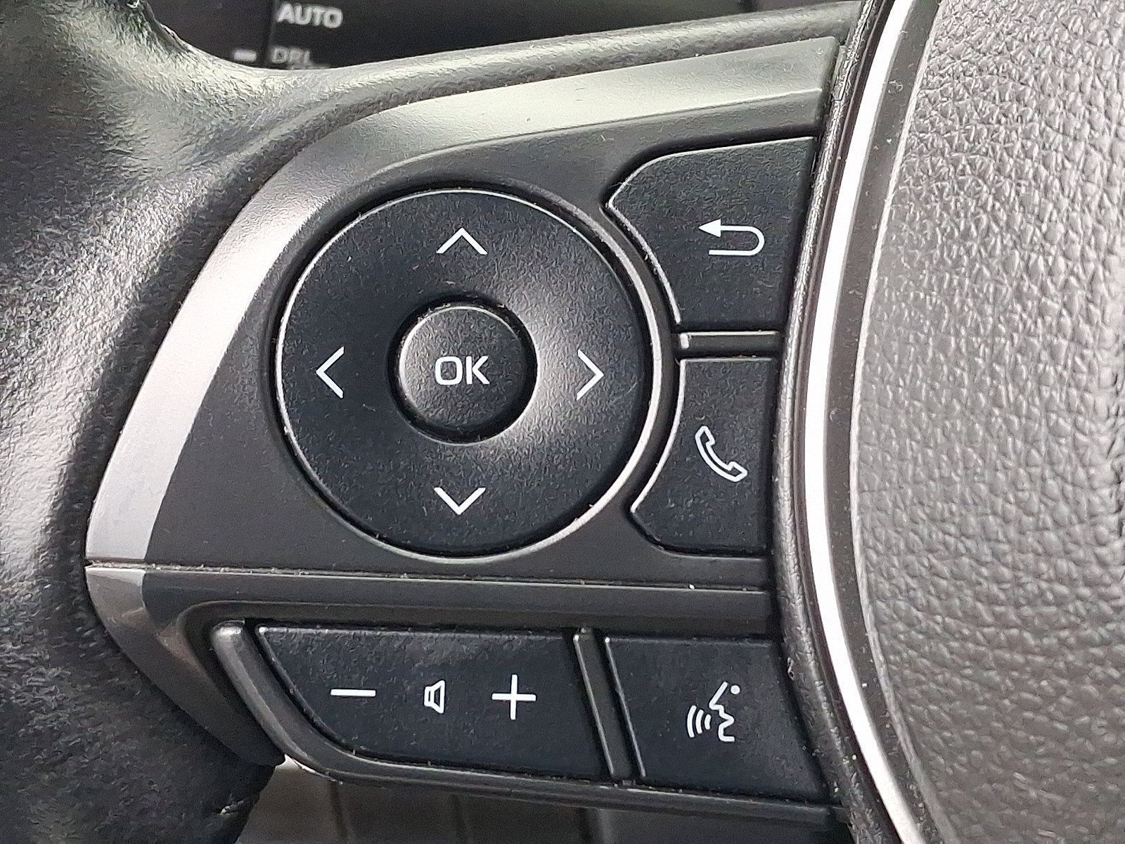 Certified 2024 Toyota Corolla SE image 21