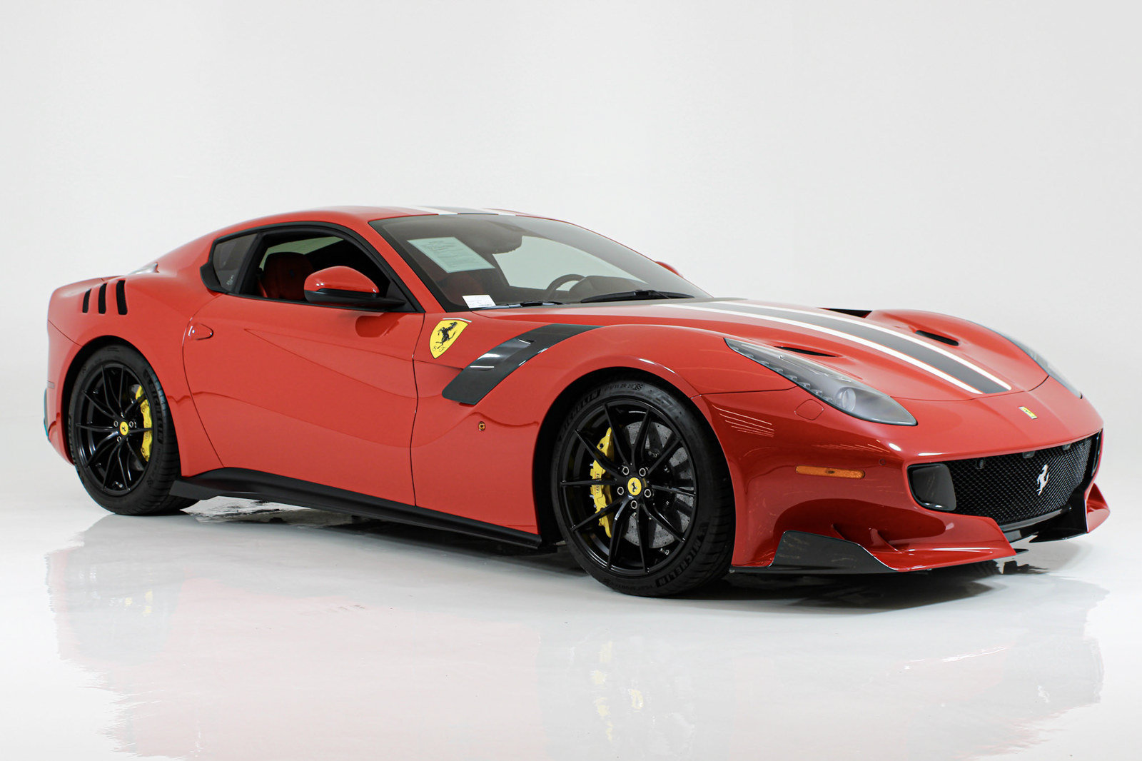 Used 2017 Ferrari F12tdf RWD image 10