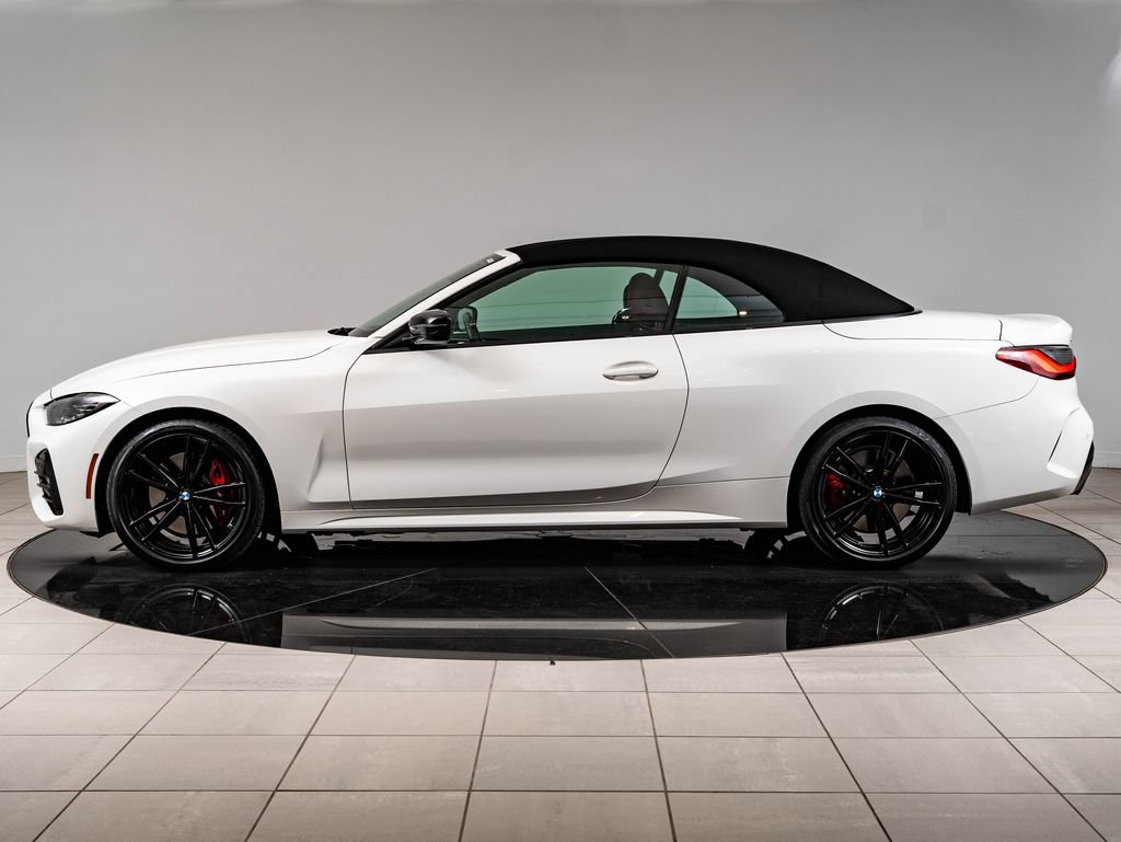 Certified 2024 BMW 430i xDrive Convertible w/ M Sport Package AWD/4WD image 6