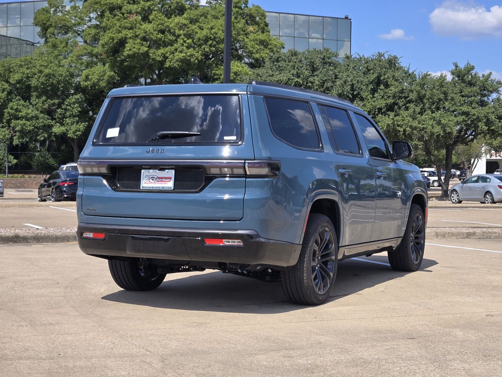 New 2026 Jeep Grand Wagoneer Summit AWD/4WD image 6