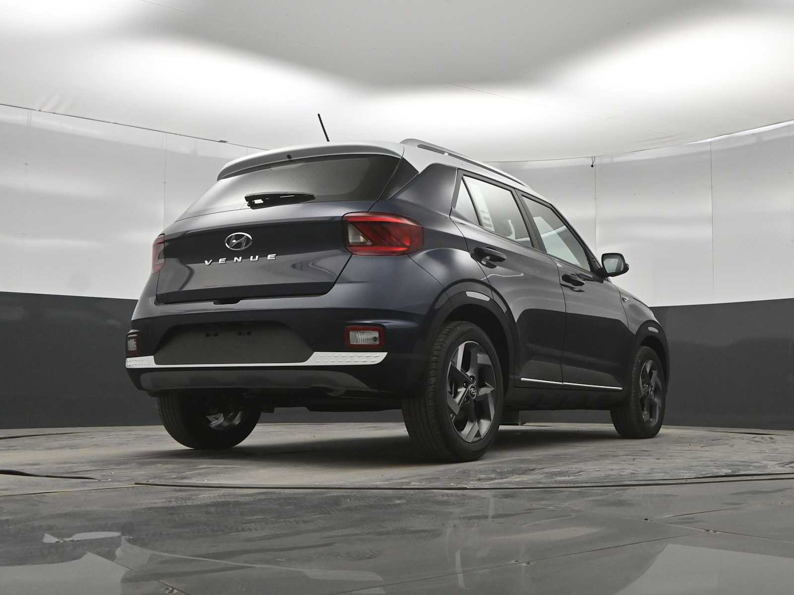New 2026 Hyundai Venue SEL FWD image 35