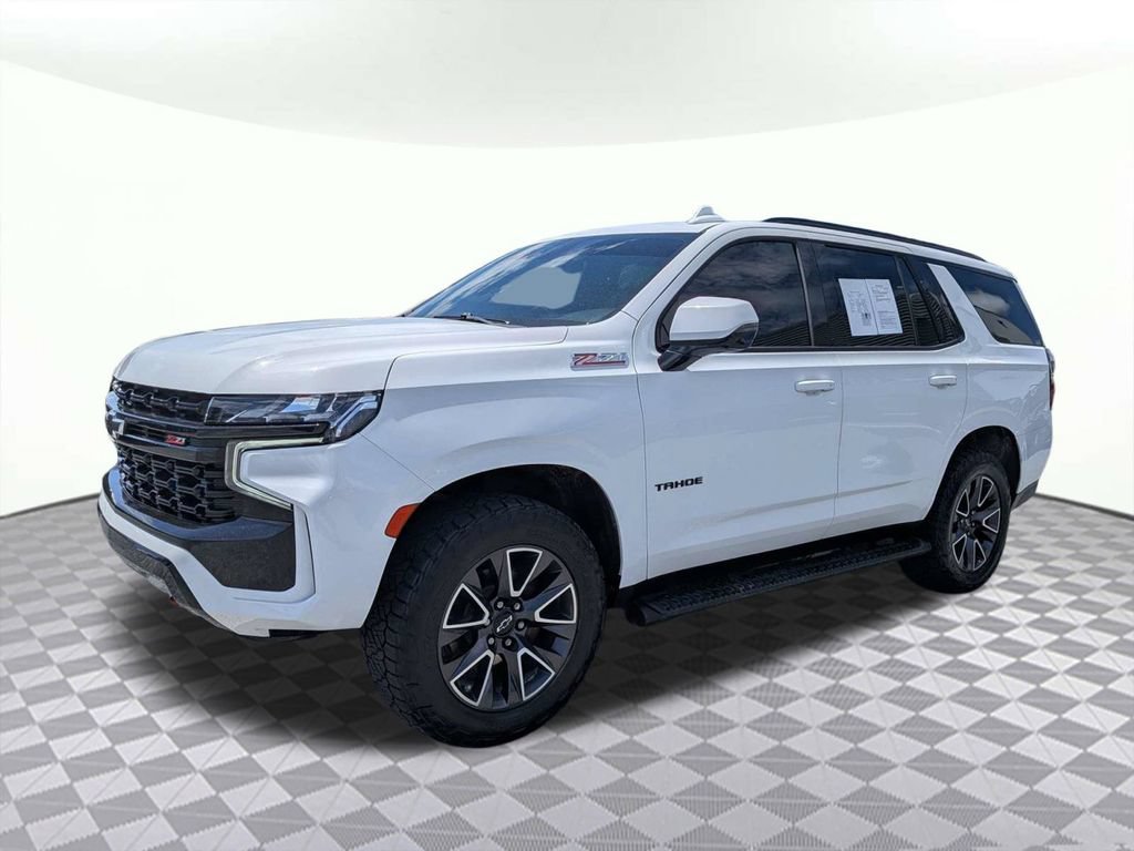 Used 2023 Chevrolet Tahoe Z71 w/ Luxury Package AWD/4WD image 7
