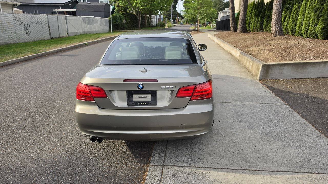 Used 2011 BMW 328i Convertible RWD image 6