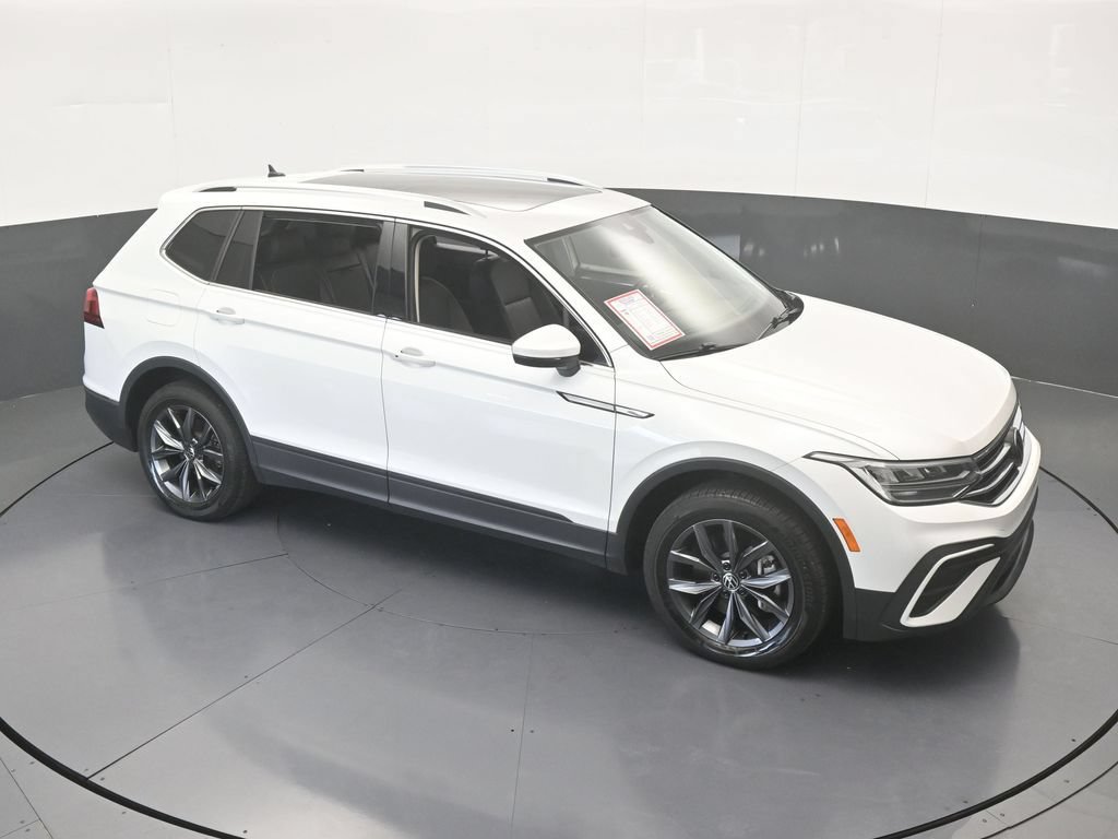 Used 2023 Volkswagen Tiguan SE FWD image 54