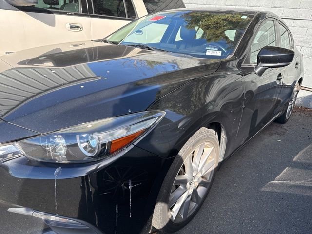 Used 2017 MAZDA MAZDA3 Touring image 2