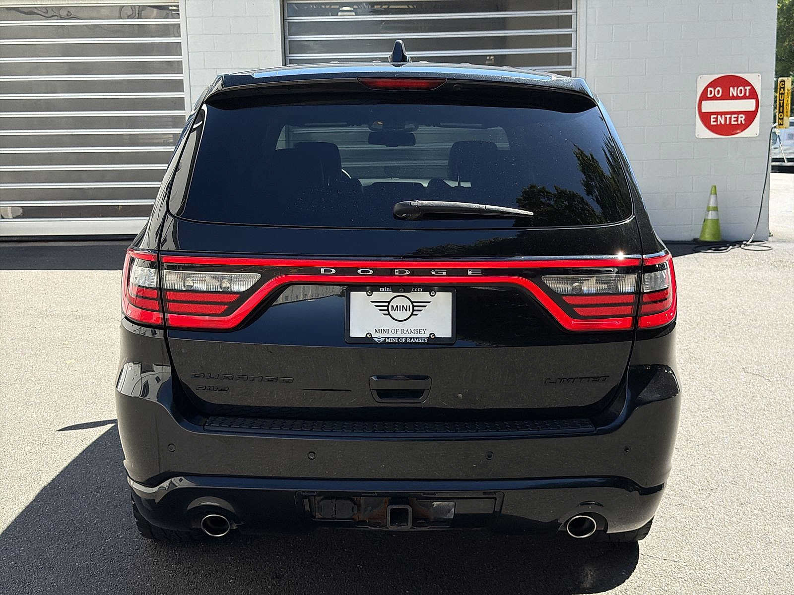 Used 2016 Dodge Durango Limited w/ Premium Group AWD/4WD image 13
