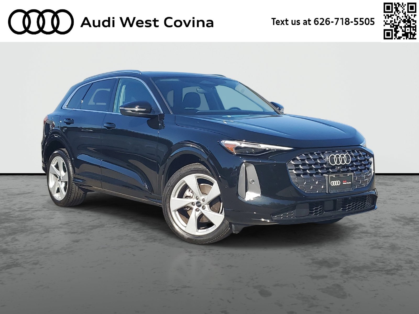Used 2025 Audi Q5 Premium Plus w/ Premium Plus AWD/4WD image 1