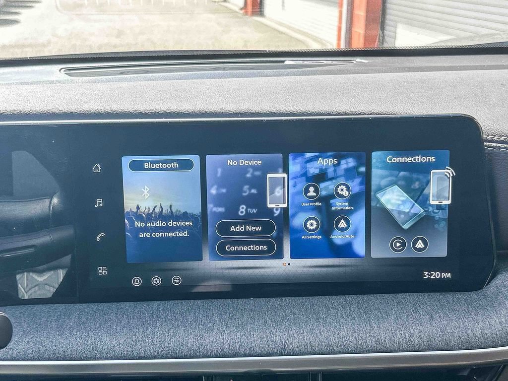 New 2026 Nissan Kicks SV w/ Charging Package FWD image 17