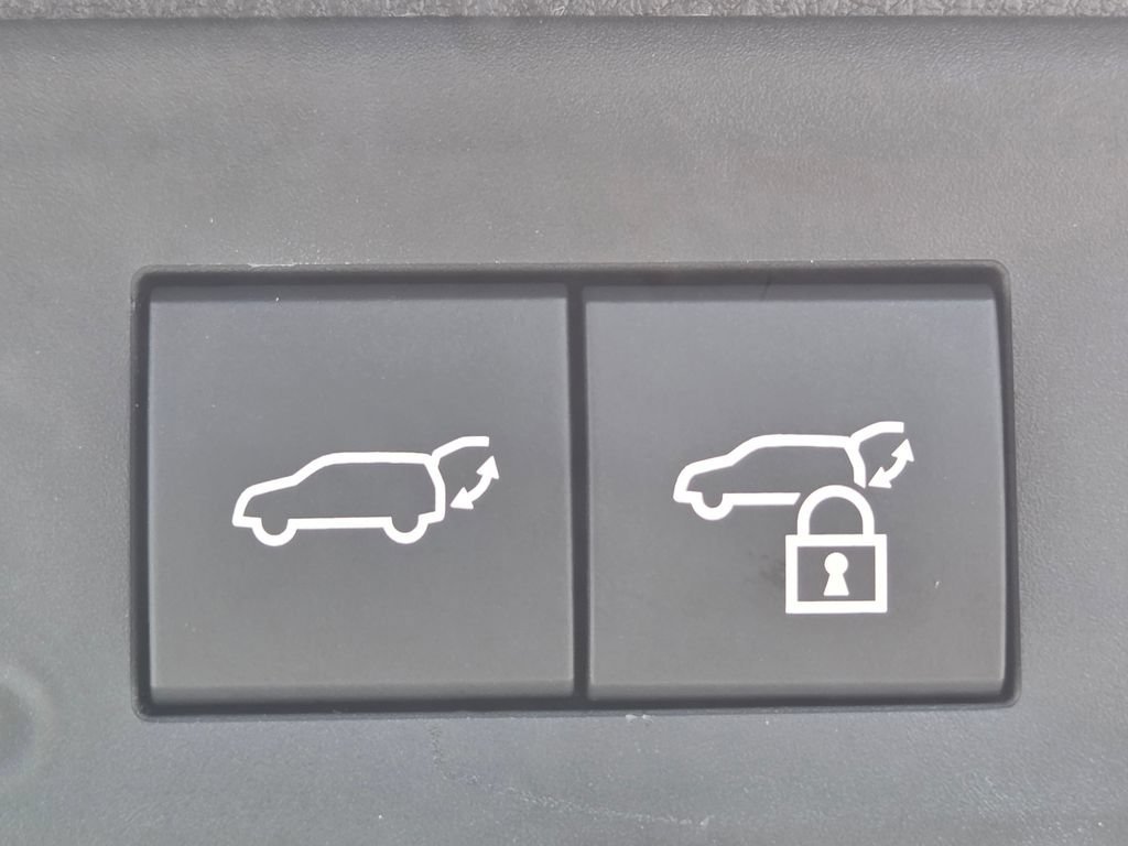 New 2026 Lexus TX 500h AWD w/ Technology Package image 31