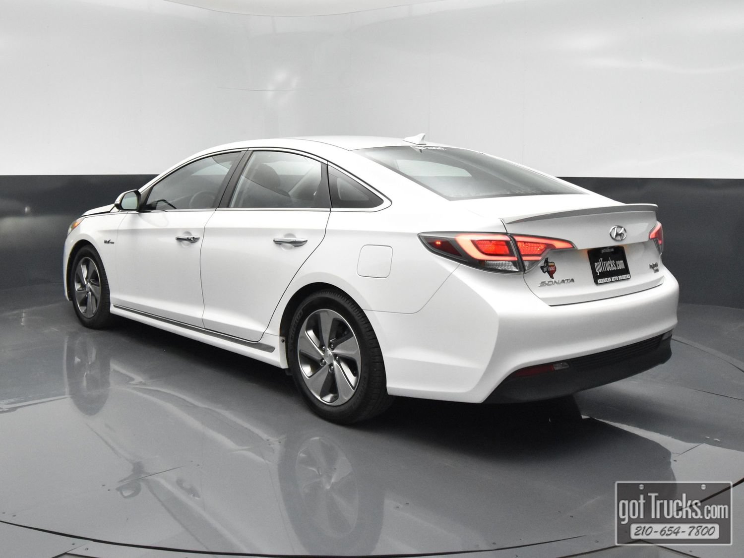 Used 2016 Hyundai Sonata Limited FWD image 5