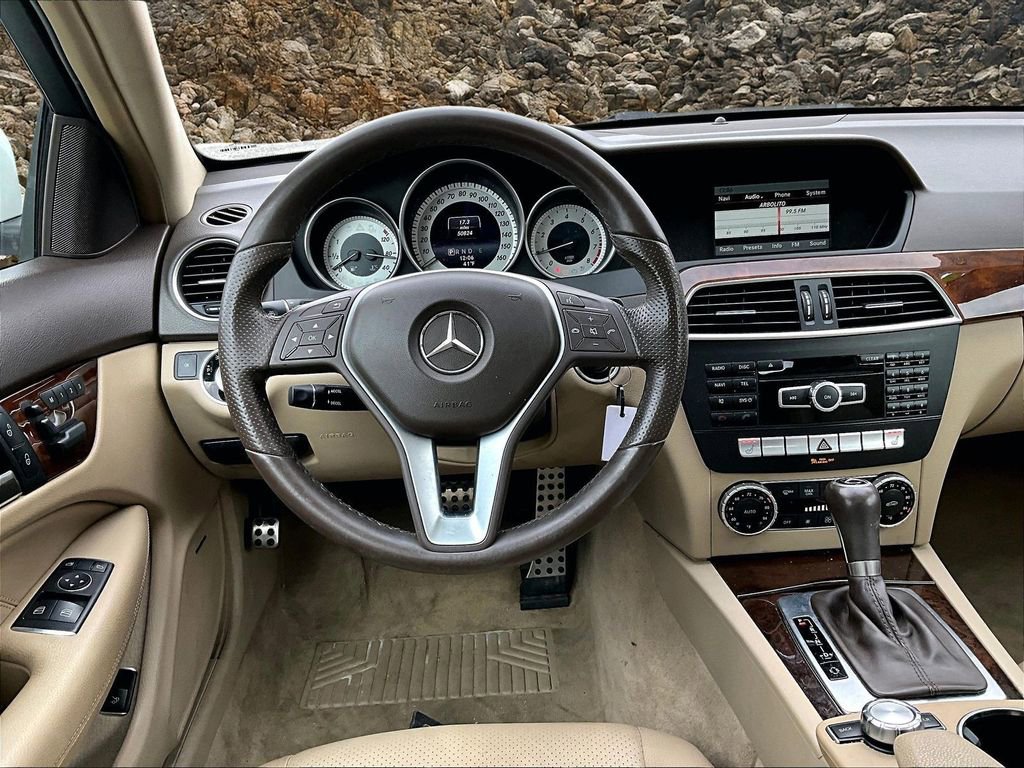 Used 2015 Mercedes-Benz C 250 Coupe image 5