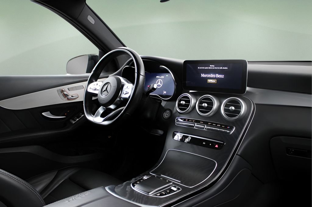 Used 2022 Mercedes-Benz GLC 300 image 25