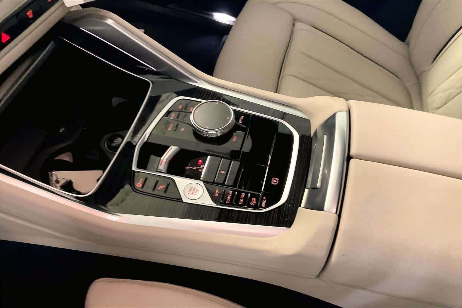 New 2027 BMW X6 xDrive40i AWD/4WD image 7
