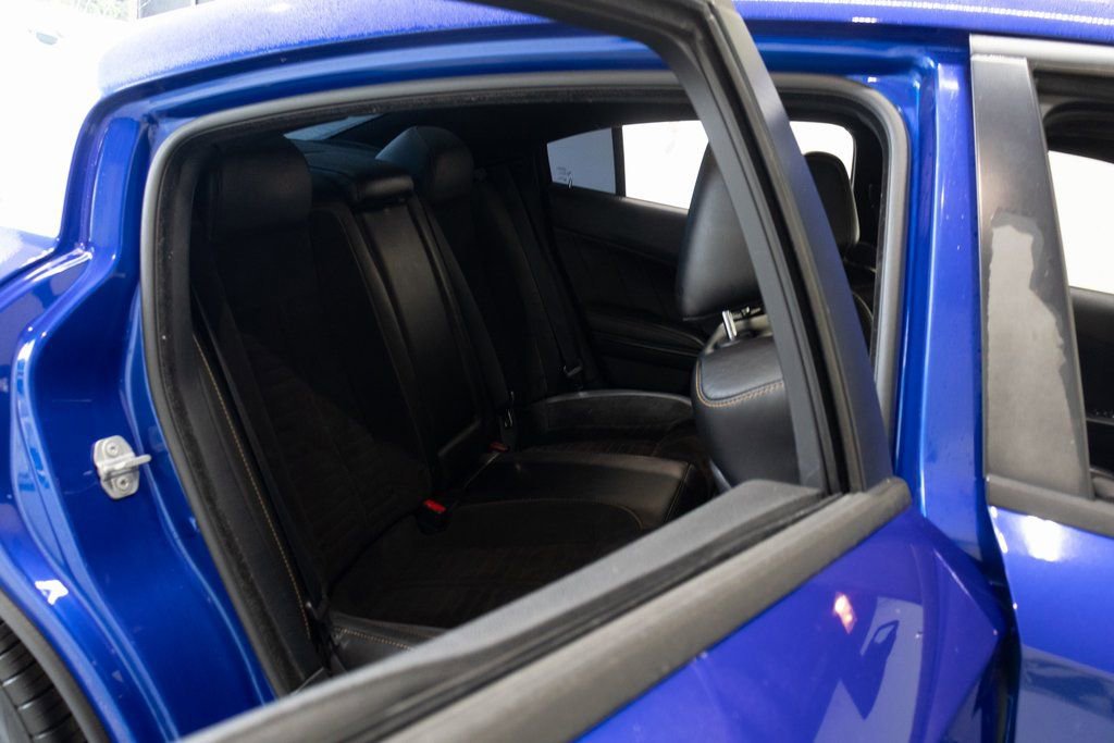 Used 2018 Dodge Charger R/T image 23