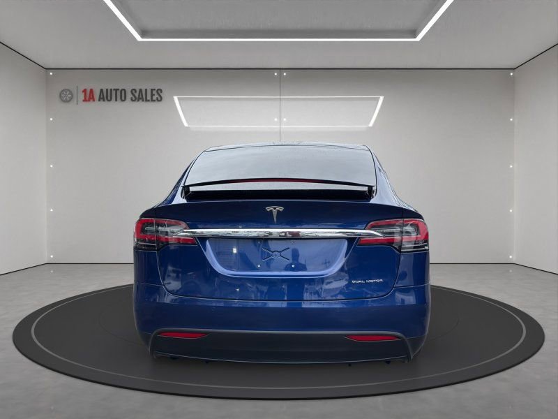 Used 2020 Tesla Model X Long Range image 4