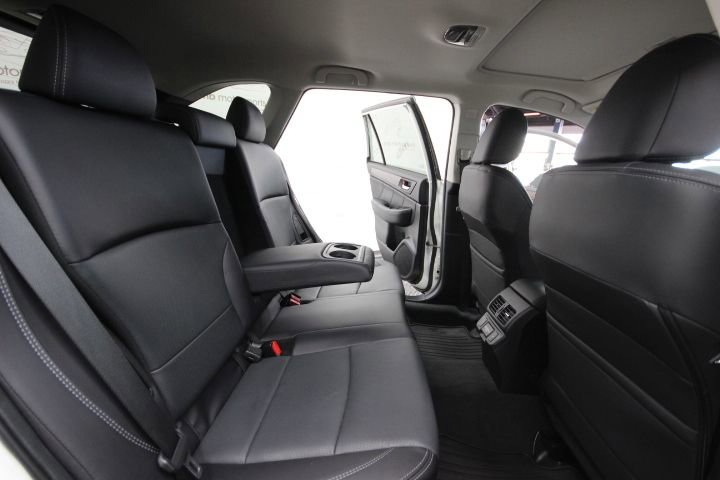 Used 2018 Subaru Outback 2.5i Limited image 27