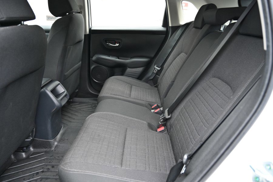 Used 2024 Honda HR-V LX image 13