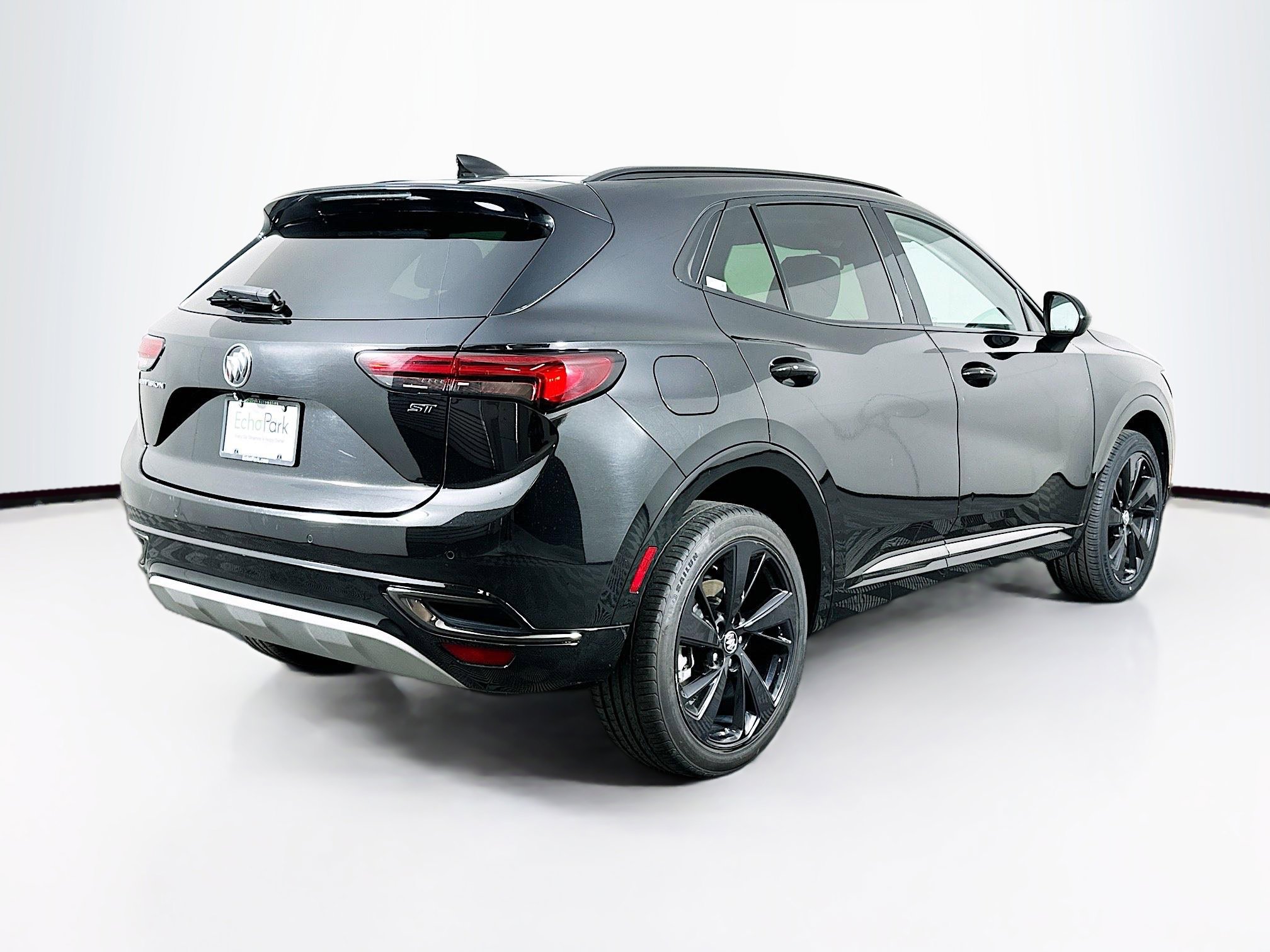 Used 2023 Buick Envision Preferred image 9