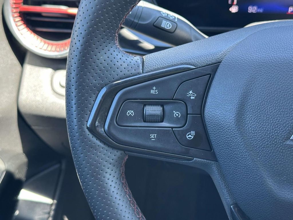 Used 2024 Chevrolet Trax RS w/ Driver Confidence Package FWD image 22