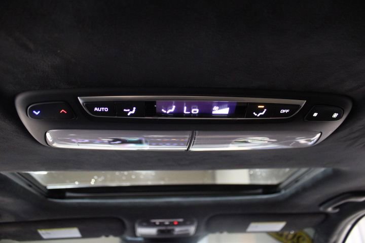 Used 2022 Kia Telluride SX w/ SX Prestige Package image 61